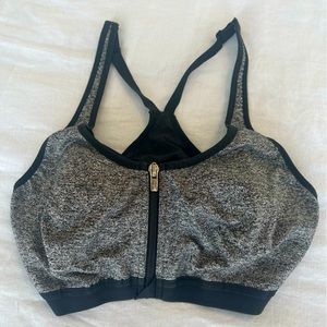 Victoria’s Secret Knockout Front-close Sports Bra 34C
